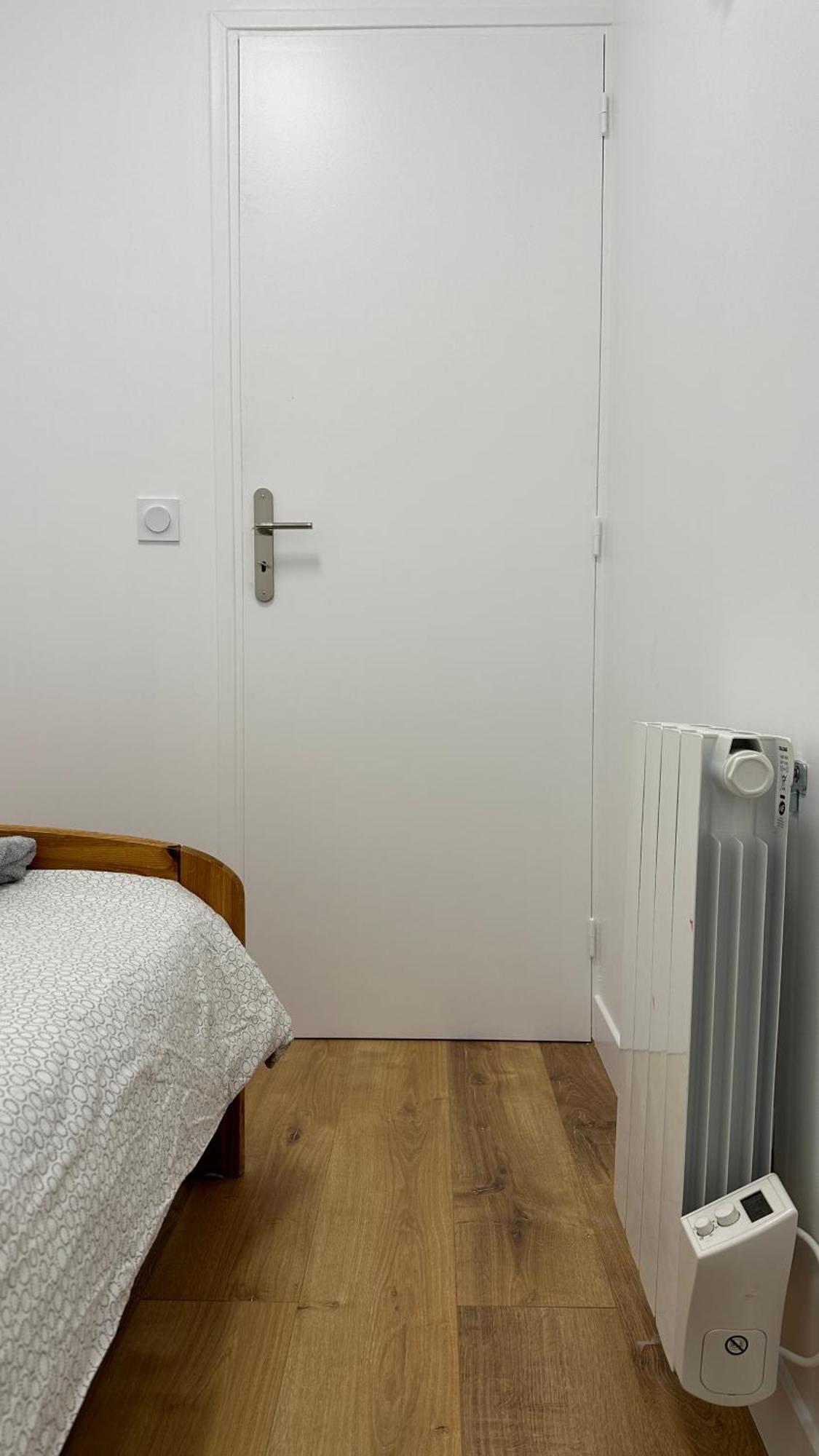 Lacharriere-Logement entier 38m2 Paris Extérieur photo